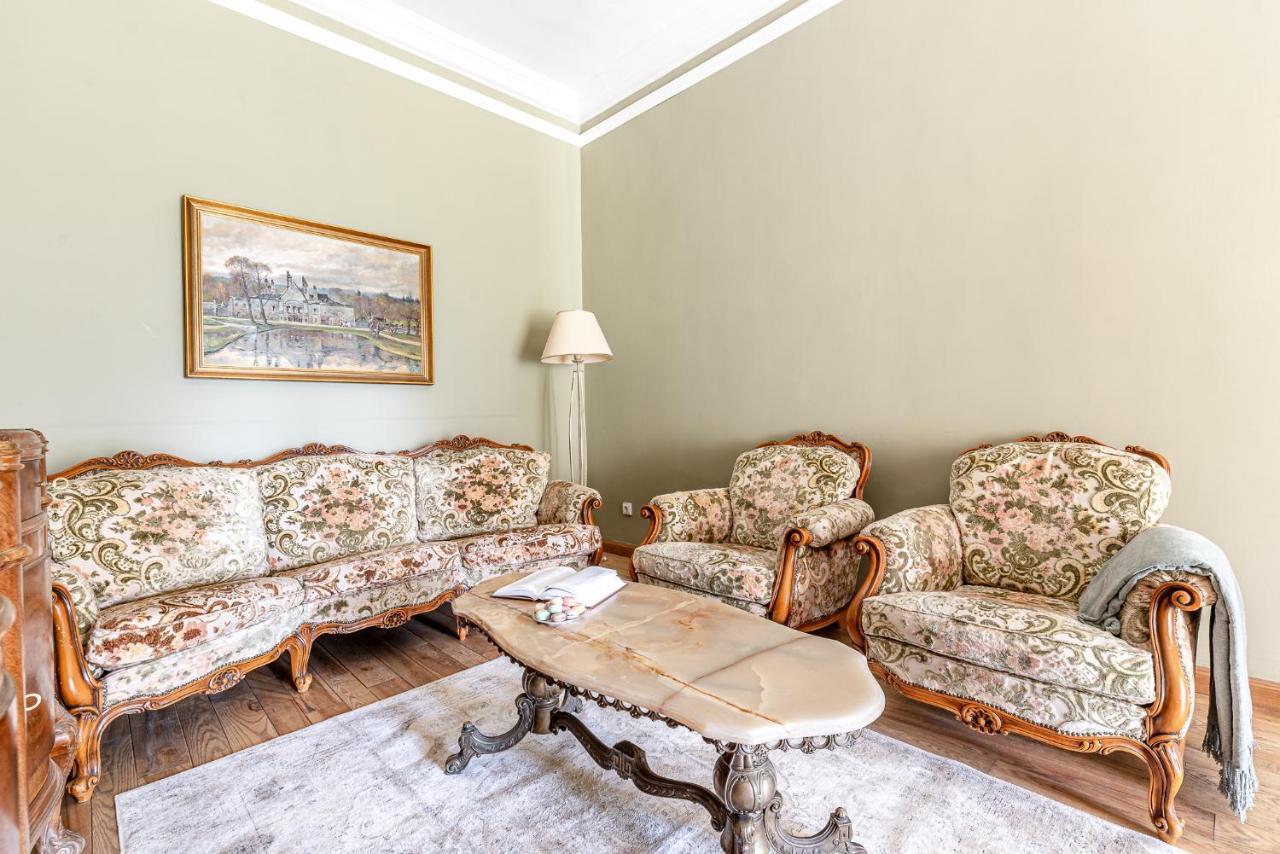 Taujenu Dvaro Sveciu Namai Taujenai Bagian luar foto