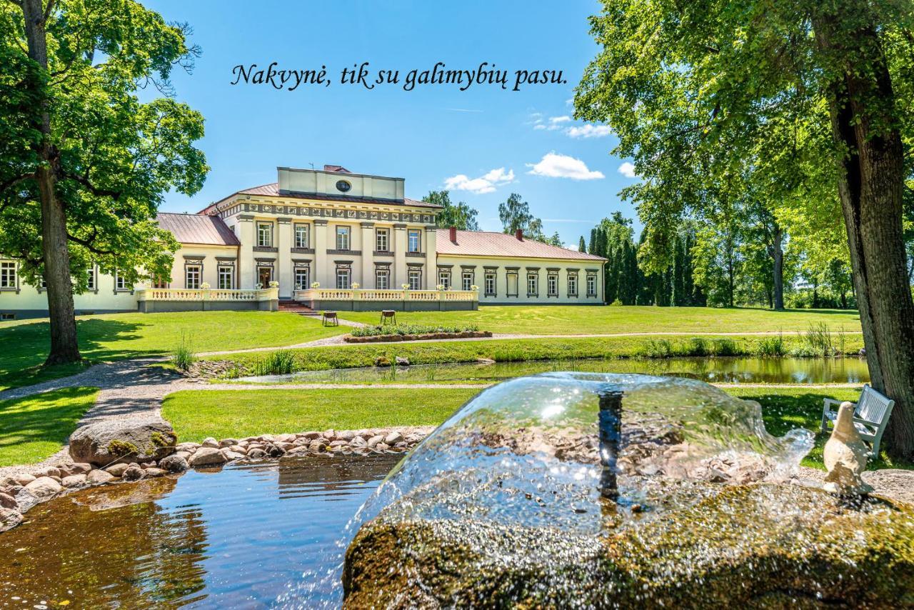 Taujenu Dvaro Sveciu Namai Taujenai Bagian luar foto